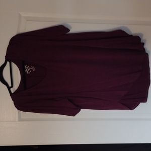 Size 3 Torrid marron super soft knit tee